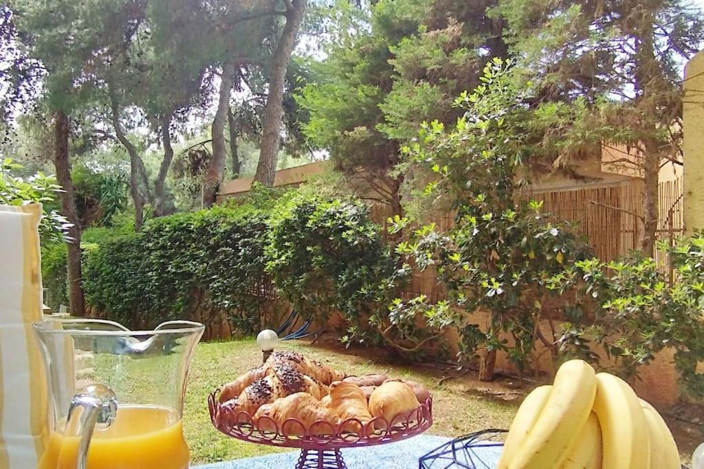 Garden Apartment With Bbq In The Athenian Riviera Екстер'єр фото